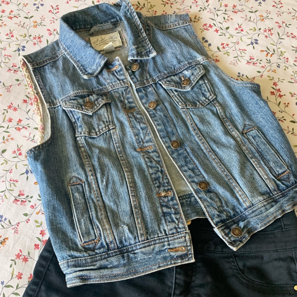 Vintage style I love H81 Jean vest
